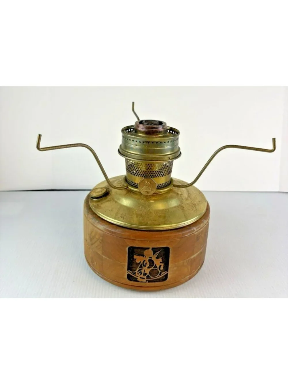 Vintage Aladdin Model 23 Regency Walnut Brass Lamp Sextant Inlay No Chimney